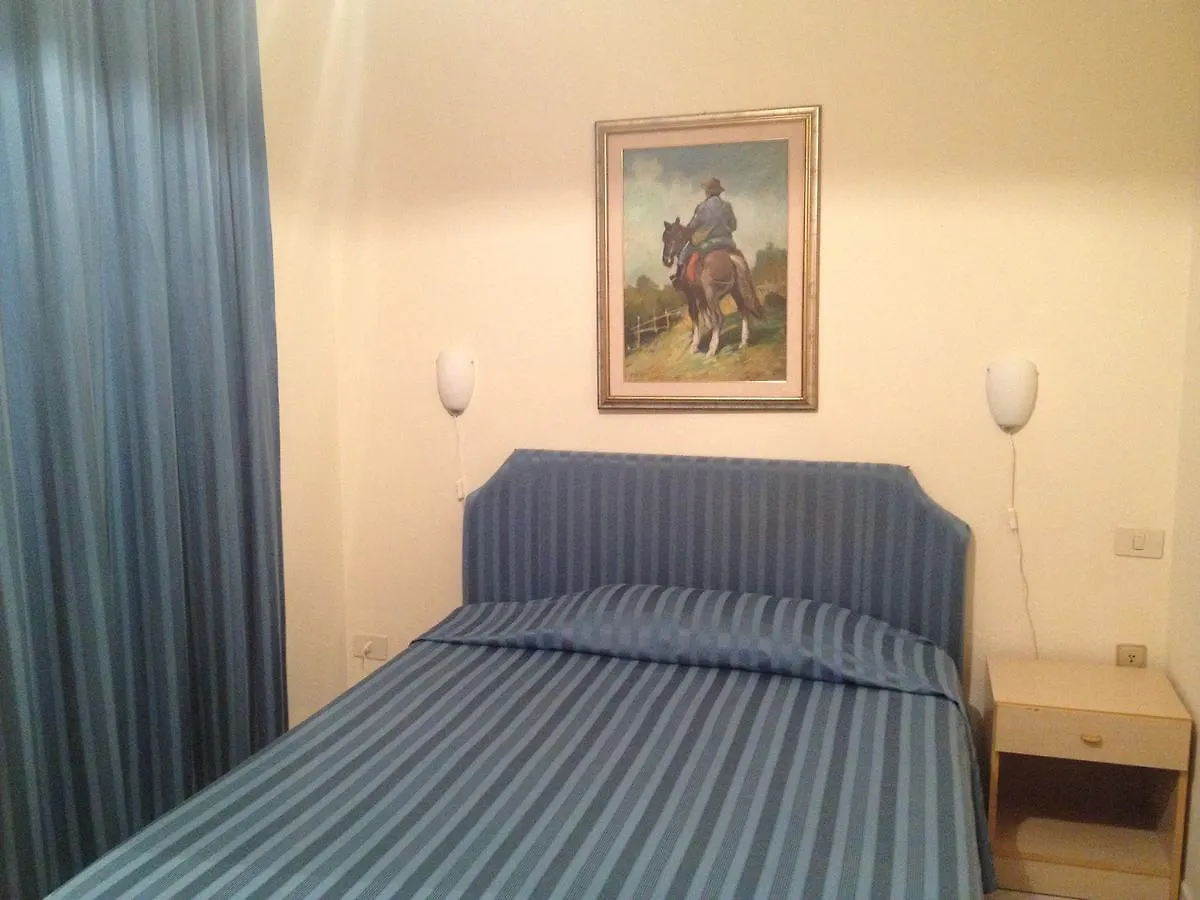 Gemini Camere E Suites Grosseto 2*,